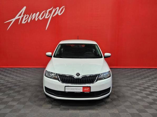 Skoda Rapid I Рестайлинг с пробегом 2019 года, цена 1 279 000 рублей, 99394 км, лифтбек, Автокод Объявления