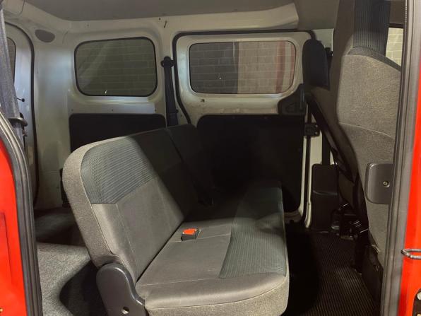 Nissan NV200 с пробегом 2017 года, цена 1 350 000 рублей, 247539 км, минивэн, Автокод Объявления