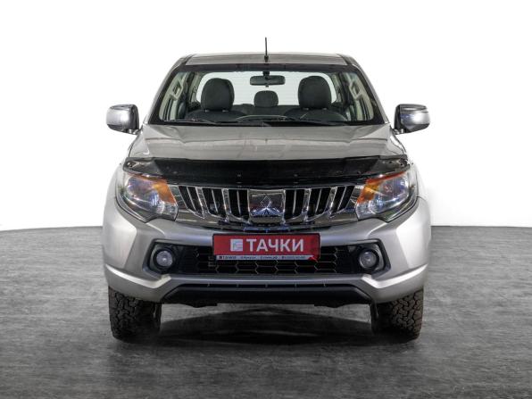 Mitsubishi L200 V с пробегом 2015 года, цена 1 395 000 рублей, 158352 км, offers.body_type.unknown, Автокод Объявления
