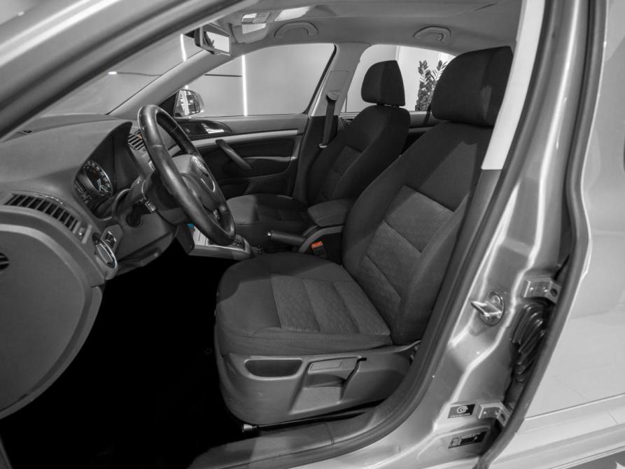 Skoda Octavia II (A5) Рестайлинг Москва  - изображение 9