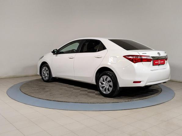 Toyota Corolla XI (E160 E170 E180) с пробегом 2013 года, цена 1 099 500 рублей, 194800 км, седан, Автокод Объявления