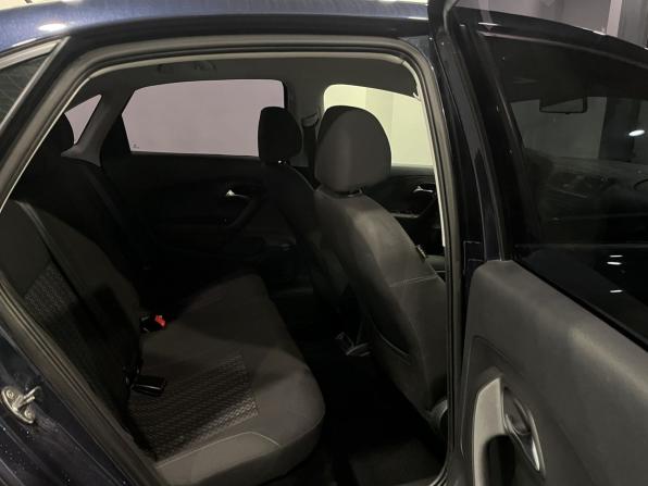 Volkswagen Polo V Рестайлинг с пробегом 2017 года, цена 1 263 000 рублей, 130703 км, седан, Автокод Объявления