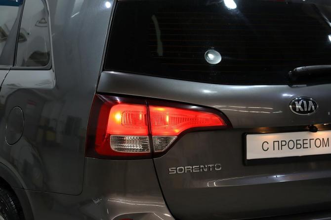 Kia Sorento II Рестайлинг с пробегом 2018 года, цена 1 820 000 рублей, 175000 км, внедорожник, Автокод Объявления