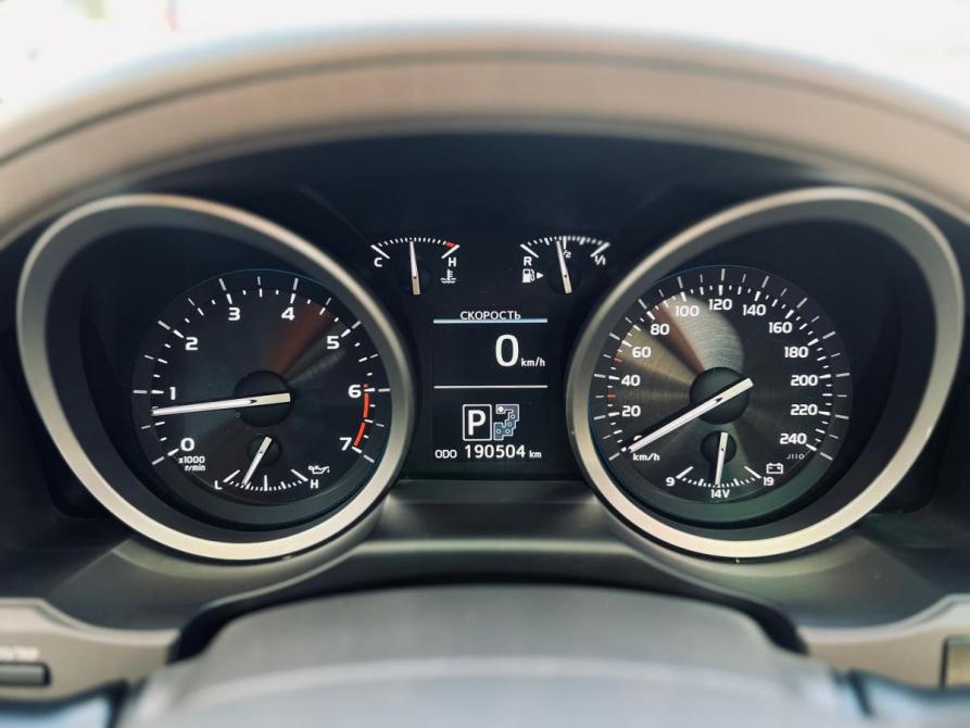 Toyota Land Cruiser 200 Series Рестайлинг 1 Уфа  - изображение 31