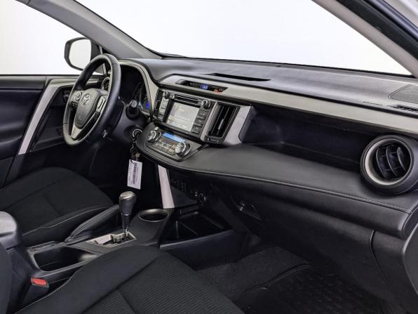 Toyota RAV4 IV (XA40) с пробегом 2015 года, цена 1 990 000 рублей, 180630 км, внедорожник, Автокод Объявления