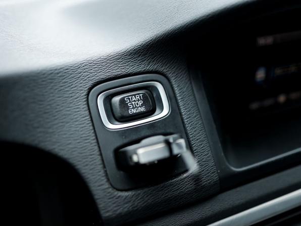 Volvo XC70 II с пробегом 2011 года, цена 1 399 000 рублей, 276795 км, универсал, Автокод Объявления