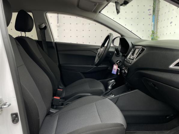 Hyundai Solaris II Рестайлинг с пробегом 2021 года, цена 1 570 000 рублей, 96411 км, седан, Автокод Объявления