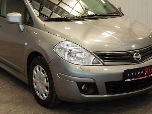 Nissan Tiida I Рестайлинг с пробегом 2012 года, цена 750 000 рублей, 238566 км, хэтчбек, Автокод Объявления