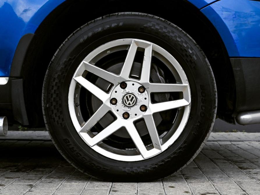 Volkswagen Touareg I Рестайлинг Екатеринбург  - изображение 20