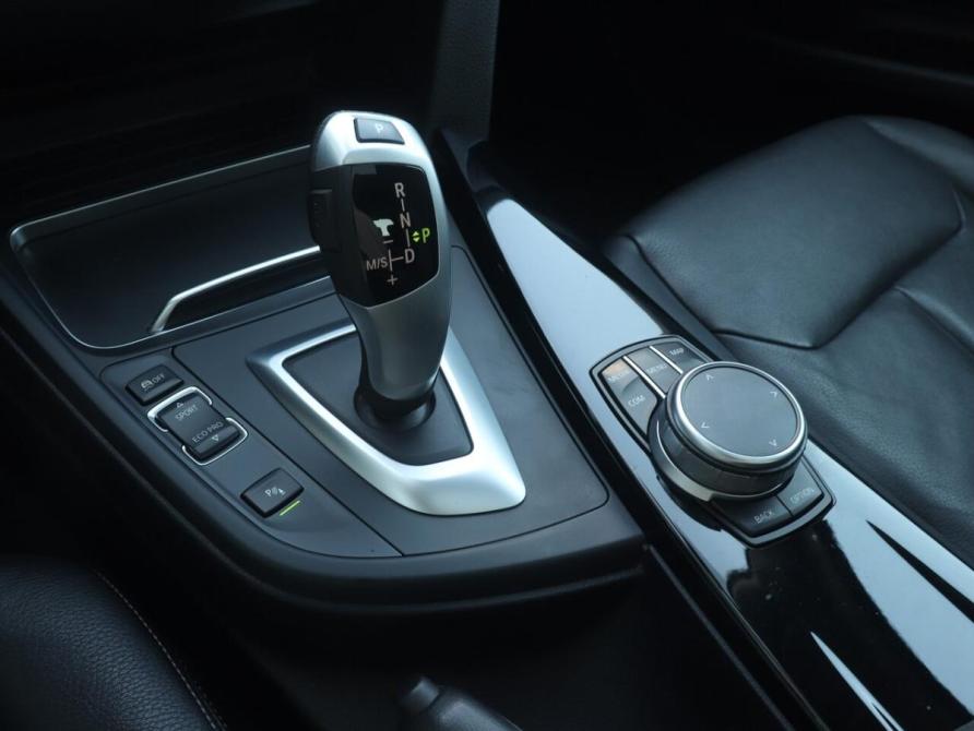 BMW 3 серии VI (F3x) Рестайлинг Казань  - изображение 12