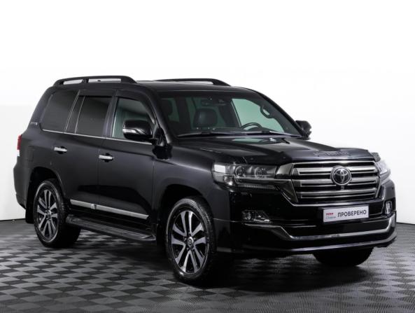 Toyota Land Cruiser 200 Series Рестайлинг 2 с пробегом 2018 года, цена 7 000 000 рублей, 145222 км, внедорожник, Автокод Объявления