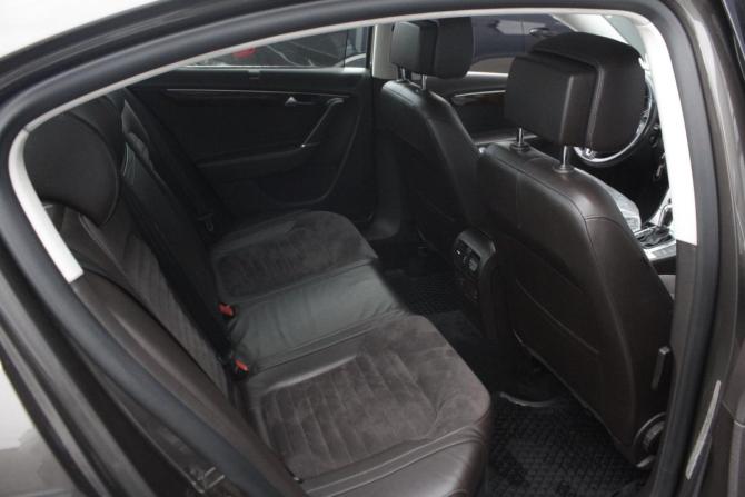 Volkswagen Passat B7 с пробегом 2012 года, цена 1 210 000 рублей, 206138 км, седан, Автокод Объявления
