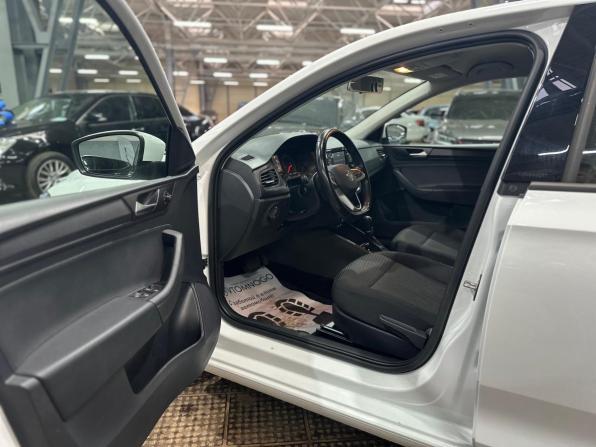 Volkswagen Polo VI с пробегом 2021 года, цена 1 600 000 рублей, 93628 км, лифтбек, Автокод Объявления