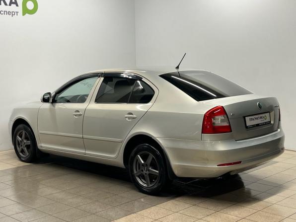 Skoda Octavia II (A5) Рестайлинг с пробегом 2011 года, цена 658 000 рублей, 254000 км, лифтбек, Автокод Объявления