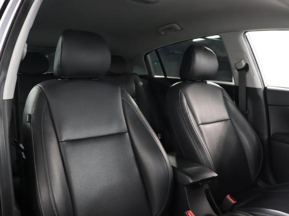 Kia Rio IV Рестайлинг с пробегом 2021 года, цена 2 144 000 рублей, 40317 км, хэтчбек, Автокод Объявления