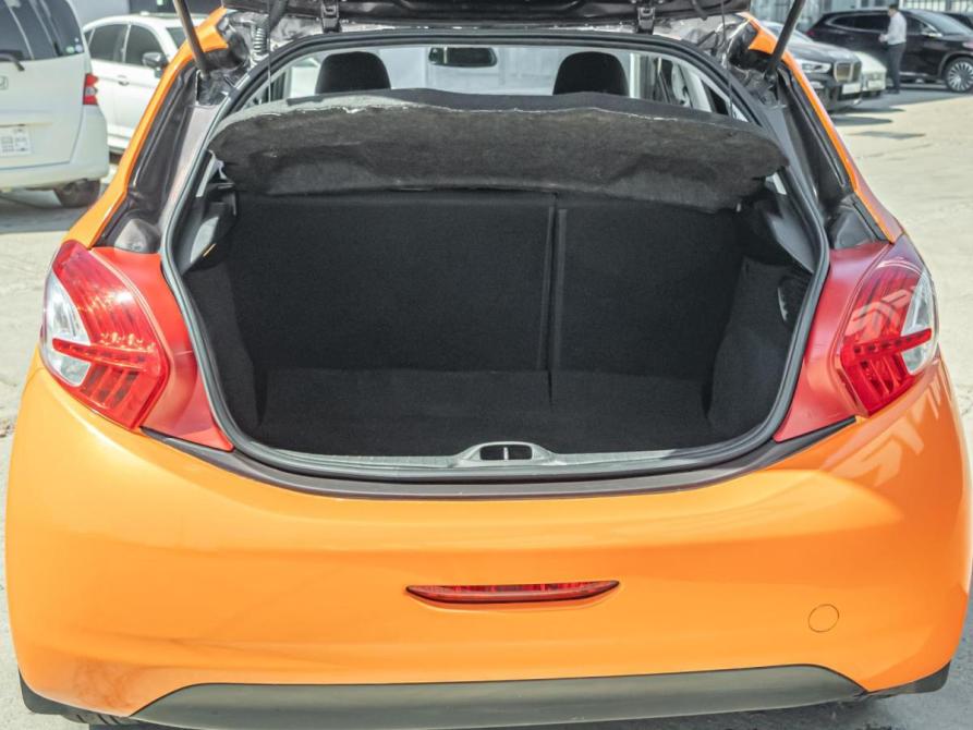 Peugeot 208 I Краснодар  - изображение 18
