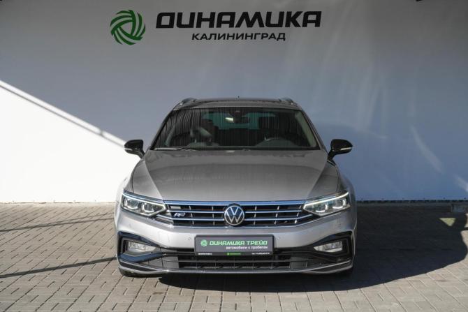 Volkswagen Passat B8 Рестайлинг с пробегом 2021 года, цена 2 180 000 рублей, 150561 км, универсал, Автокод Объявления