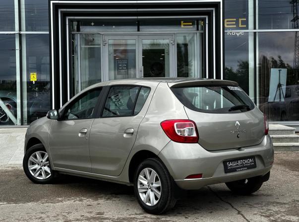 Renault Sandero II Рестайлинг с пробегом 2020 года, цена 1 240 000 рублей, 107526 км, хэтчбек, Автокод Объявления