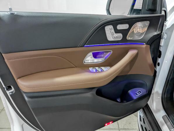 Mercedes-Benz GLS II (X167) Рестайлинг с пробегом 2024 года, цена 14 900 000 рублей, 7980 км, внедорожник, Автокод Объявления