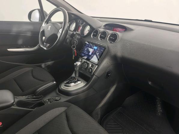 Peugeot 408 I с пробегом 2016 года, цена 569 000 рублей, 174234 км, седан, Автокод Объявления