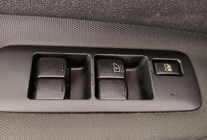 Nissan Qashqai I Рестайлинг с пробегом 2012 года, цена 980 000 рублей, 196871 км, внедорожник, Автокод Объявления