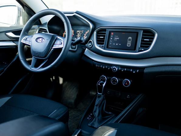 Lada (ВАЗ) Vesta I Рестайлинг (NG) с пробегом 2024 года, цена 1 320 000 рублей, 60000 км, седан, Автокод Объявления
