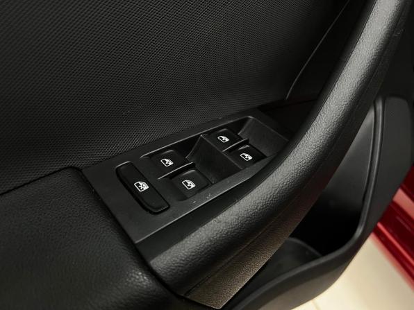 Skoda Rapid II с пробегом 2021 года, цена 1 750 000 рублей, 63273 км, лифтбек, Автокод Объявления
