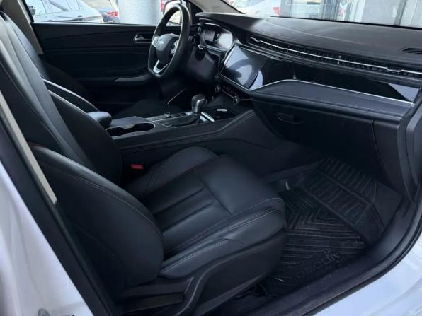 Omoda S5 с пробегом 2023 года, цена 1 450 000 рублей, 21798 км, седан, Автокод Объявления