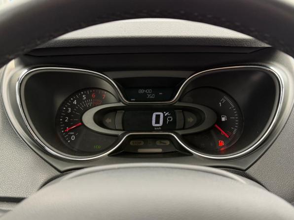 Renault Kaptur I с пробегом 2018 года, цена 1 590 000 рублей, 88200 км, внедорожник, Автокод Объявления