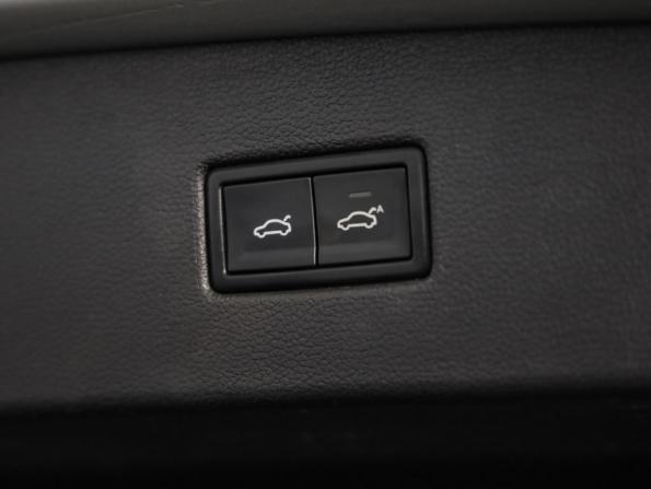 Volkswagen Tiguan II с пробегом 2017 года, цена 2 269 000 рублей, 149503 км, внедорожник, Автокод Объявления
