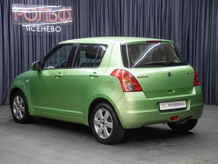 Suzuki Swift III Москва  - изображение 7