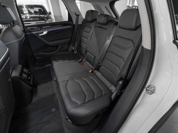 Volkswagen Touareg III Рестайлинг с пробегом 2026 года, цена 11 750 000 рублей, 18 км, внедорожник, Автокод Объявления