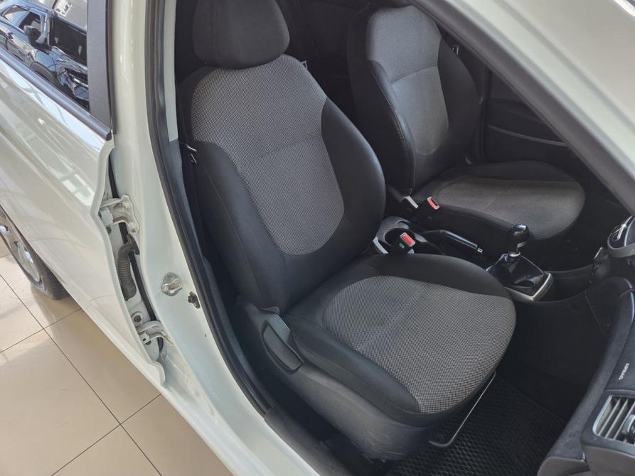 Hyundai Solaris I Саратов  - изображение 13