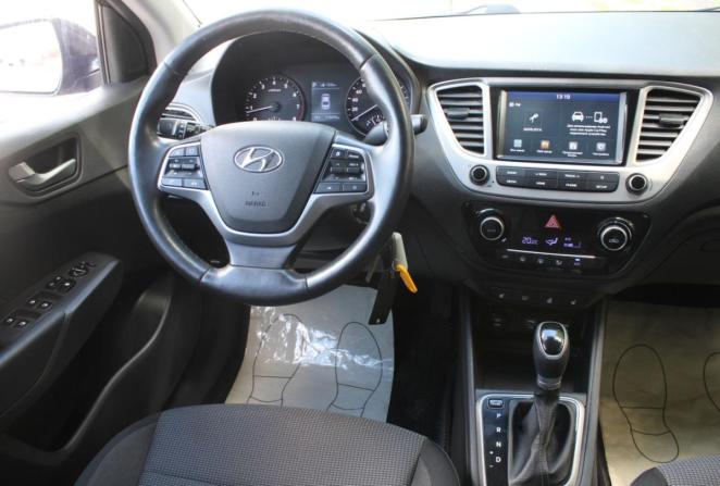 Hyundai Solaris II с пробегом 2019 года, цена 1 480 000 рублей, 118693 км, седан, Автокод Объявления
