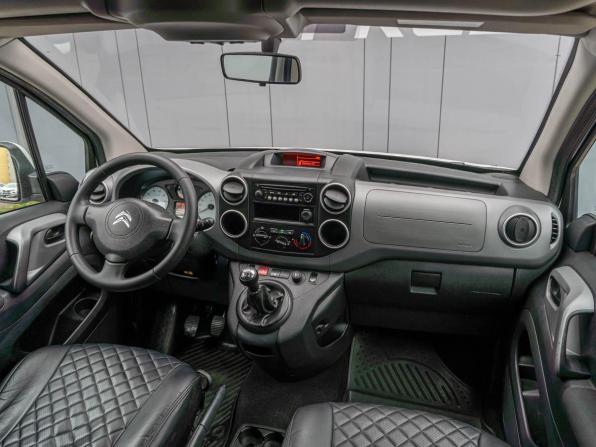 Citroen Berlingo II Рестайлинг 2 с пробегом 2018 года, цена 979 000 рублей, 172000 км, компактвэн, Автокод Объявления