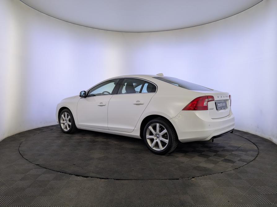 Volvo S60 II Рестайлинг Москва  - изображение 7