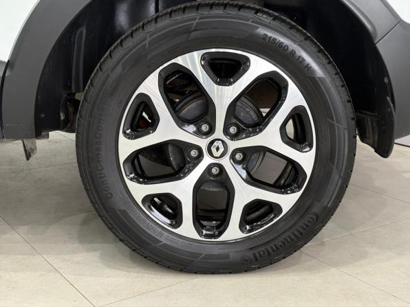 Renault Kaptur I с пробегом 2019 года, цена 1 549 000 рублей, 55300 км, внедорожник, Автокод Объявления