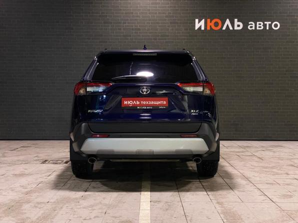 Toyota RAV4 V (XA50) с пробегом 2021 года, цена 3 100 000 рублей, 113746 км, внедорожник, Автокод Объявления
