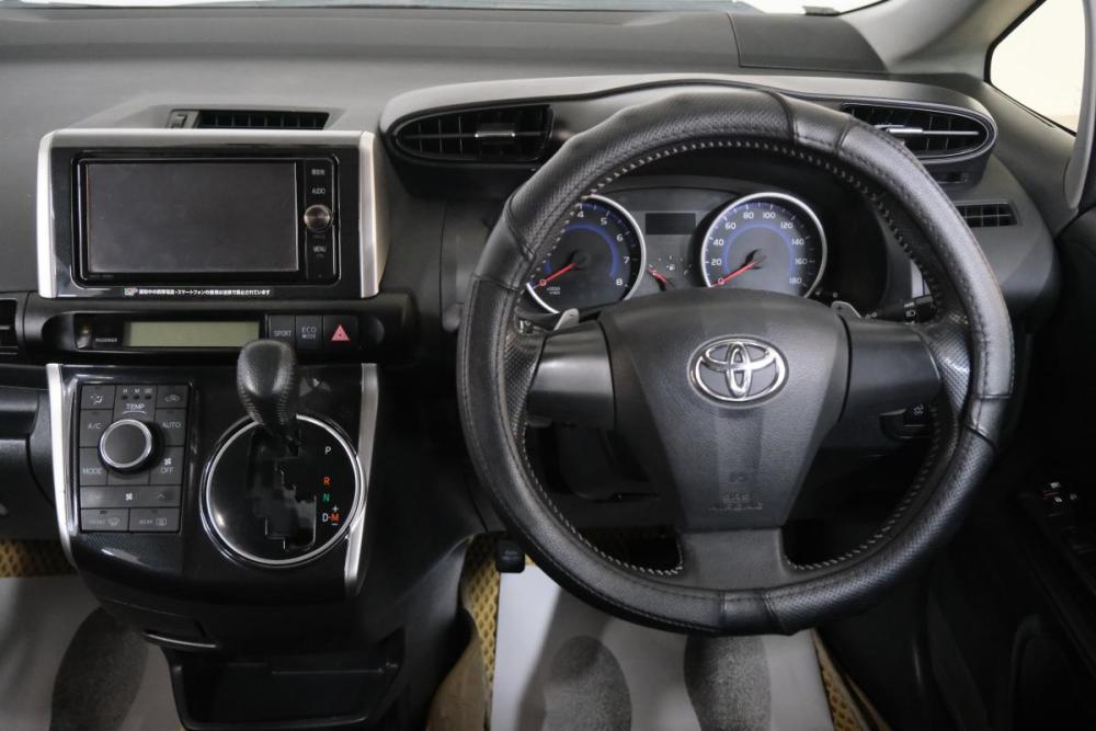 Toyota Wish II Рестайлинг Омск  - изображение 12