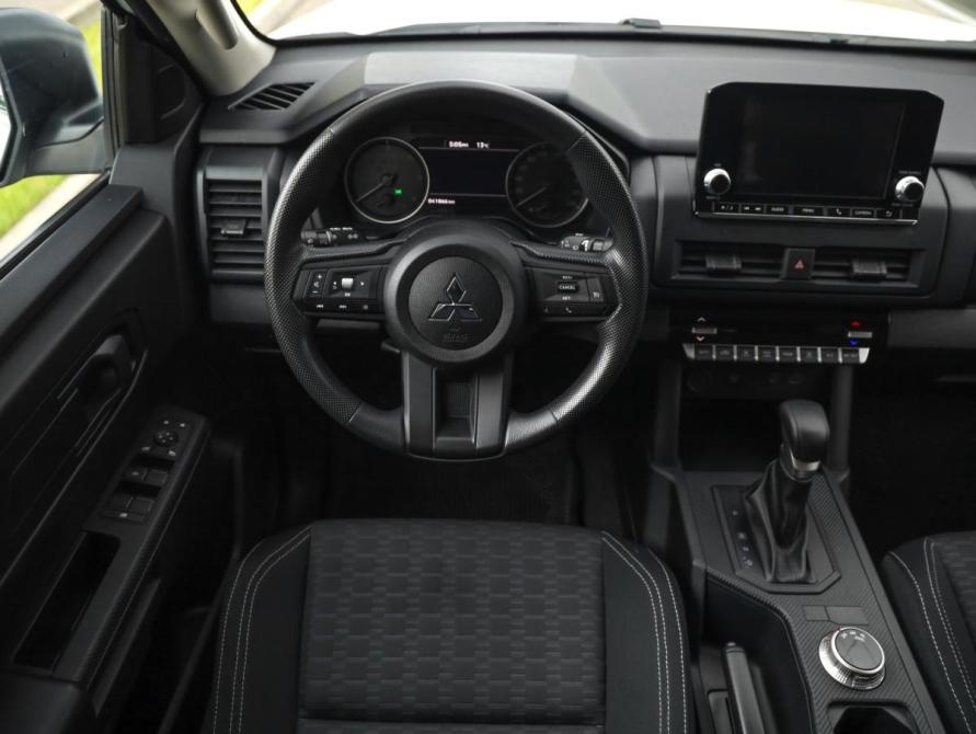 Mitsubishi L200 VI Санкт-Петербург  - изображение 14