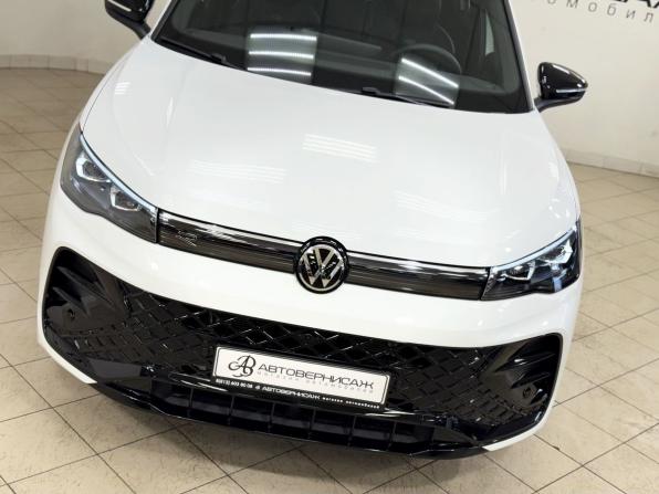 Volkswagen Tiguan III (China Market) с пробегом 2026 года, цена 4 800 000 рублей, 54 км, внедорожник, Автокод Объявления