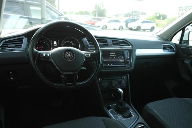 Volkswagen Tiguan II с пробегом 2017 года, цена 1 880 000 рублей, 160000 км, внедорожник, Автокод Объявления