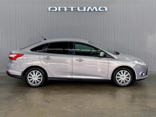 Ford Focus III с пробегом 2012 года, цена 897 000 рублей, 190312 км, седан, Автокод Объявления