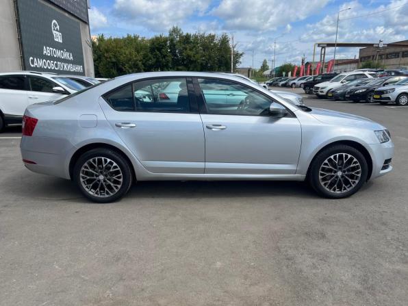 Skoda Octavia III (A7) Рестайлинг с пробегом 2017 года, цена 1 750 000 рублей, 130950 км, лифтбек, Автокод Объявления