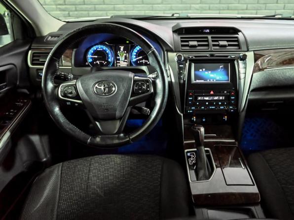 Toyota Camry VII (XV50) Рестайлинг с пробегом 2016 года, цена 2 110 000 рублей, 165934 км, седан, Автокод Объявления