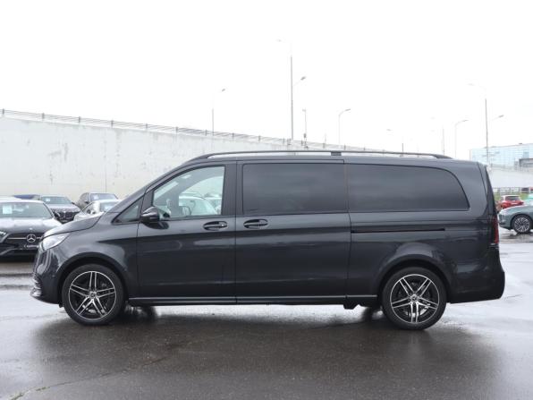 Mercedes-Benz V-Класс III (W447) Рестайлинг 2 с пробегом 2025 года, цена 12 200 000 рублей, 8703 км, минивэн, Автокод Объявления
