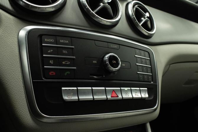 Mercedes-Benz CLA I (C117 X117) с пробегом 2016 года, цена 2 290 000 рублей, 157729 км, седан, Автокод Объявления