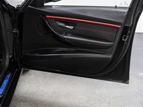 BMW 3 серии VI (F3x) Рестайлинг с пробегом 2016 года, цена 1 969 000 рублей, 65427 км, седан, Автокод Объявления