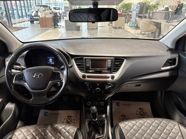 Hyundai Solaris II с пробегом 2018 года, цена 1 100 600 рублей, 147135 км, седан, Автокод Объявления