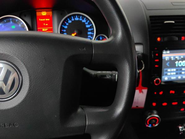 Volkswagen Touareg I Рестайлинг с пробегом 2008 года, цена 909 000 рублей, 246824 км, внедорожник, Автокод Объявления